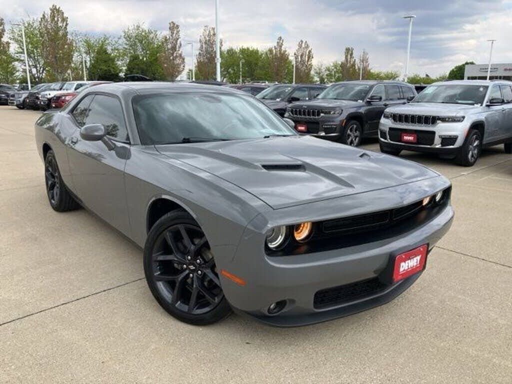 2019 DODGE Challenger