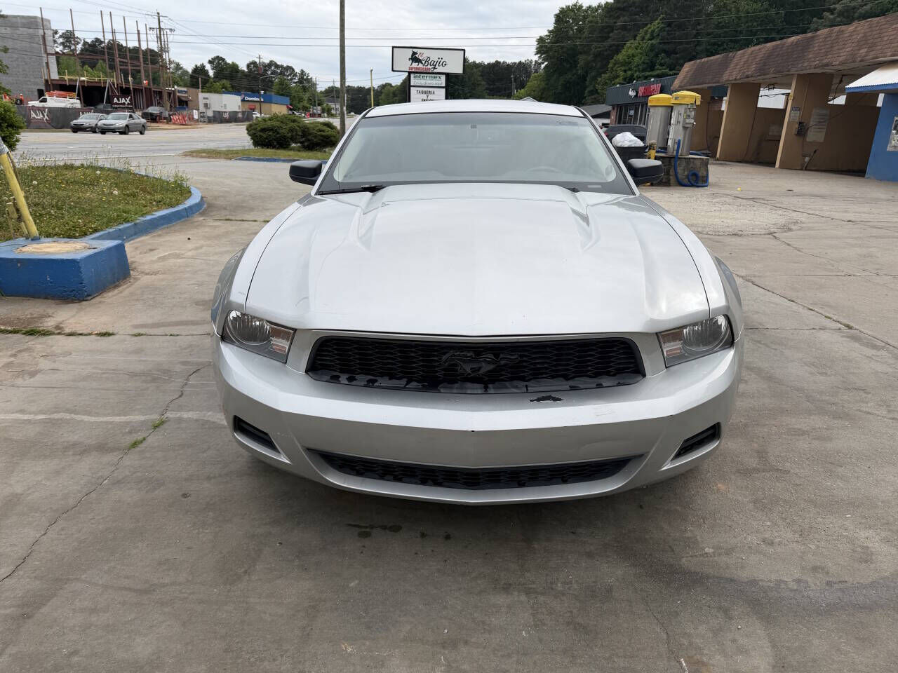 2010 FORD Mustang