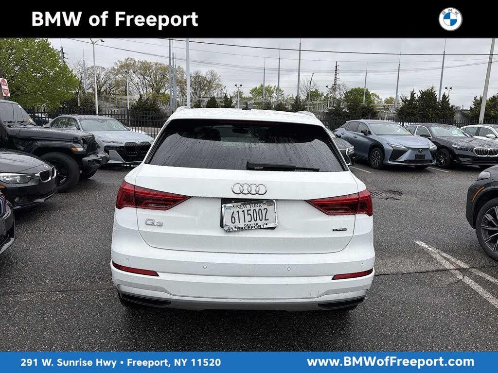 2021 AUDI Q3