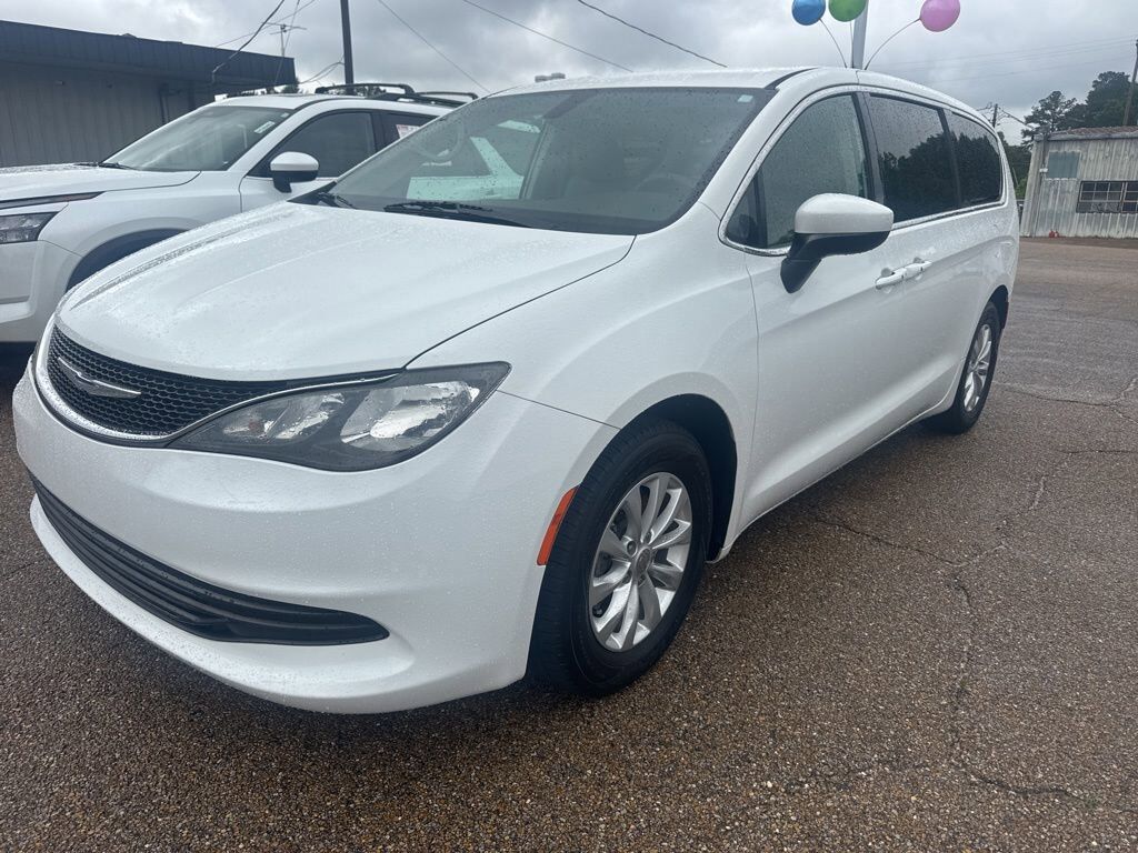 2017 CHRYSLER Pacifica