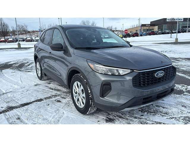 2025 FORD Escape