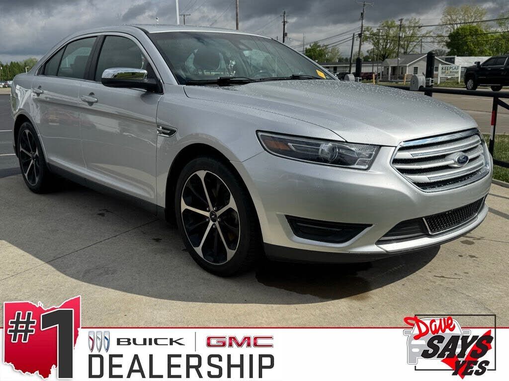 2015 FORD Taurus