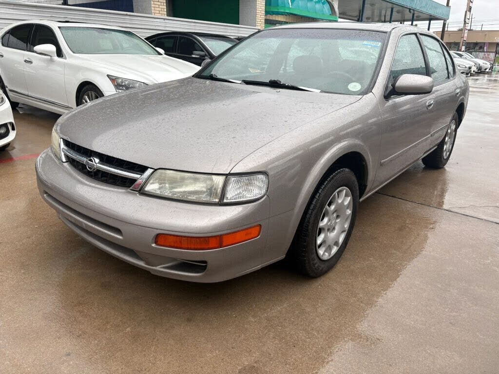 1999 NISSAN Maxima