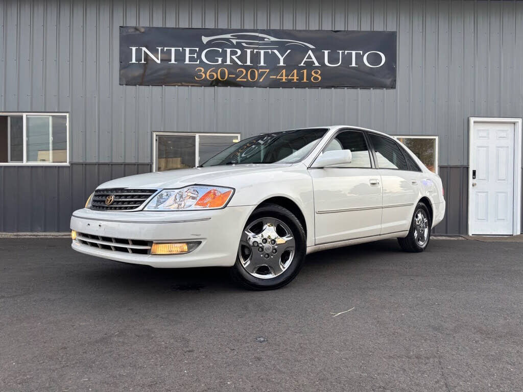 2003 TOYOTA Avalon
