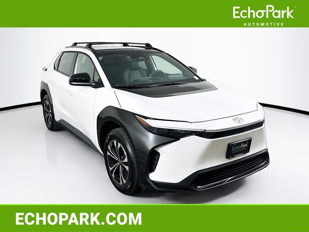 2025 TOYOTA bZ4X