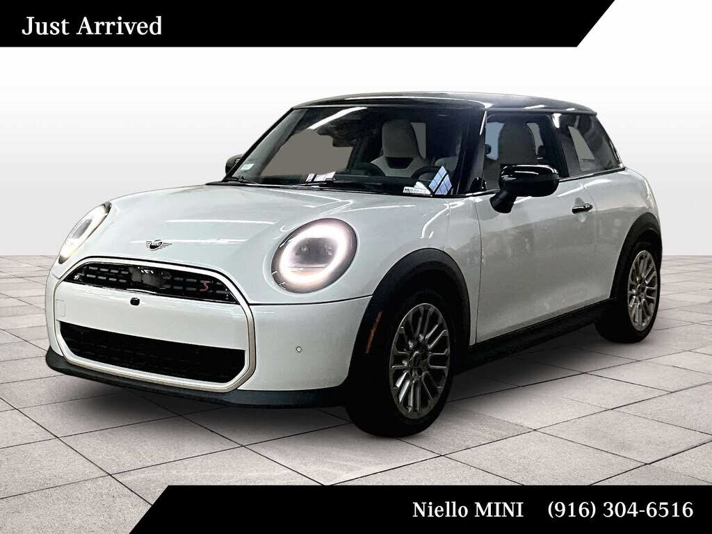 2026 MINI Hardtop