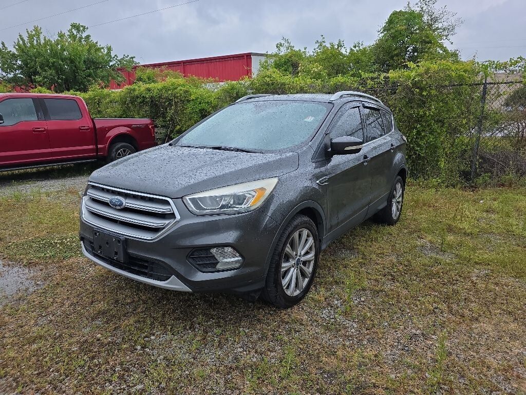 2017 FORD Escape