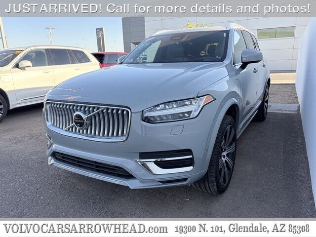 2024 VOLVO XC90