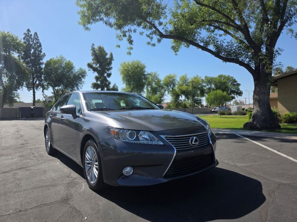 2015 LEXUS ES