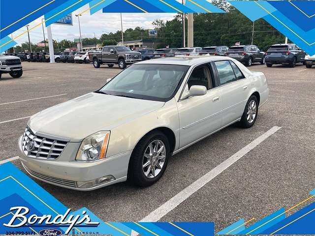 2010 CADILLAC DTS