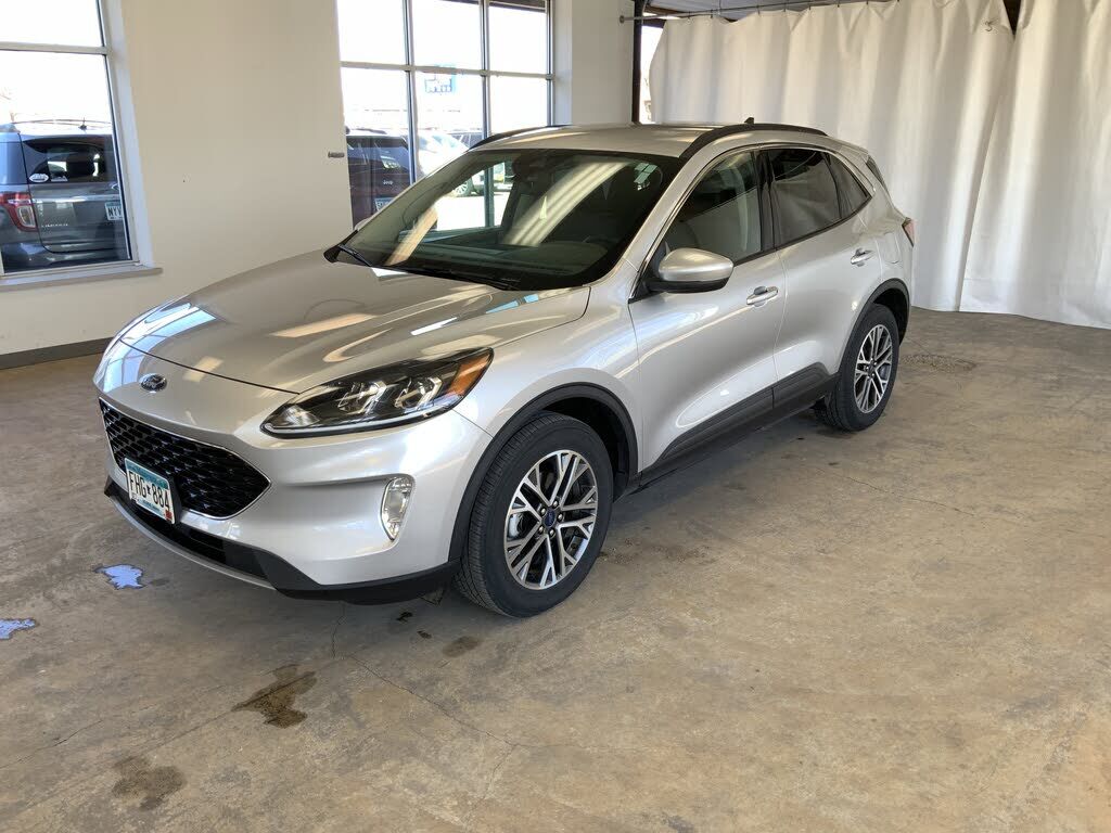 2020 FORD Escape