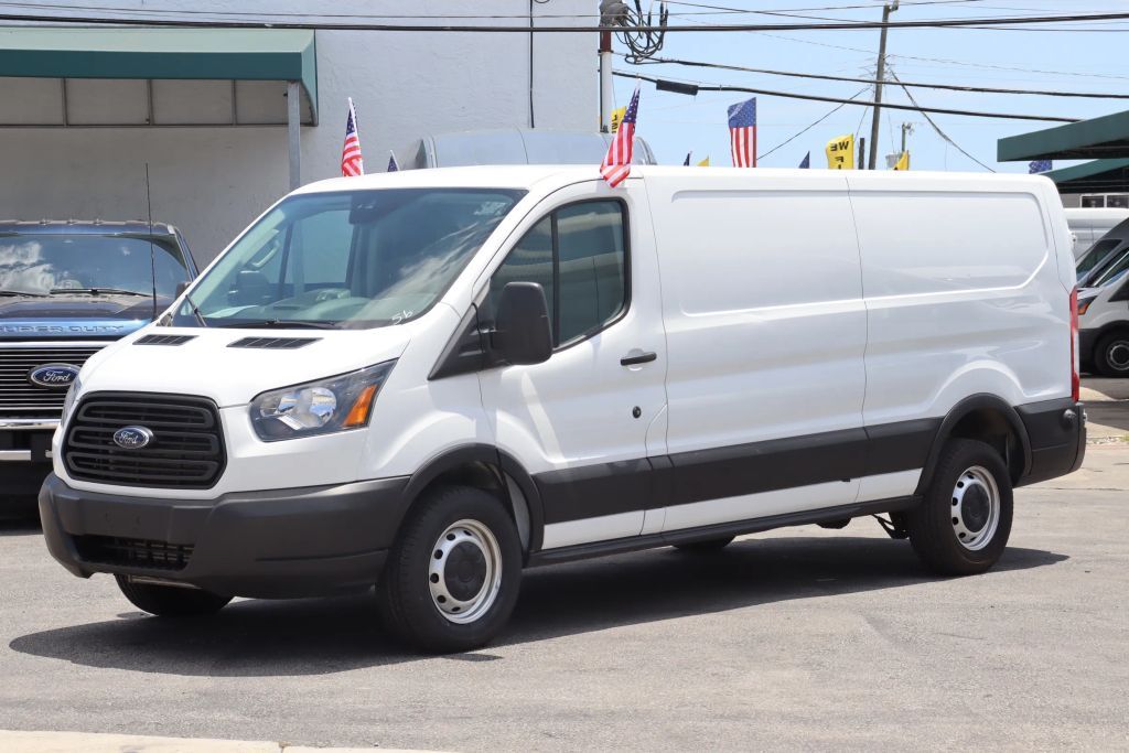 2019 FORD Transit