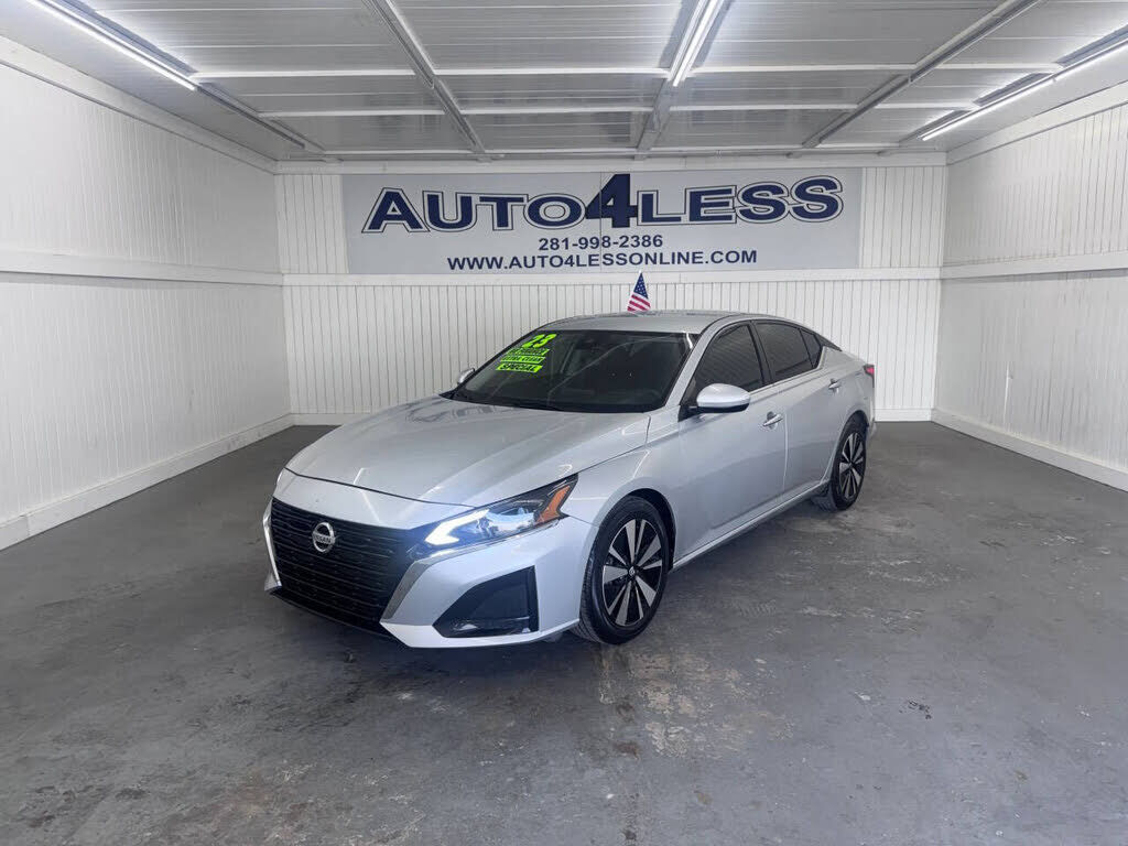 2023 NISSAN Altima