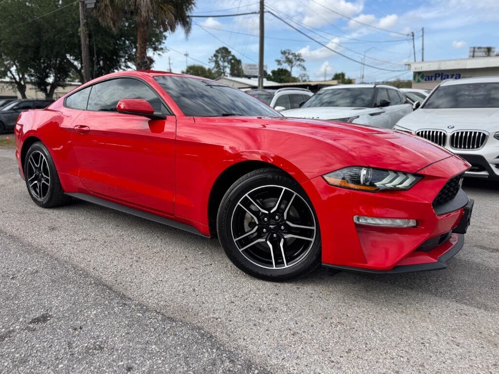 2021 FORD Mustang