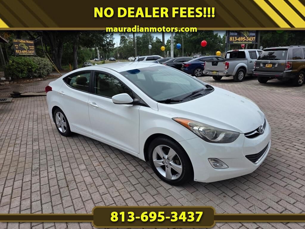 2013 HYUNDAI Elantra