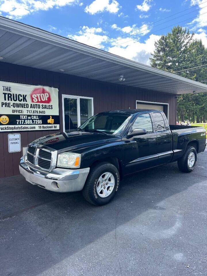 2005 DODGE Dakota