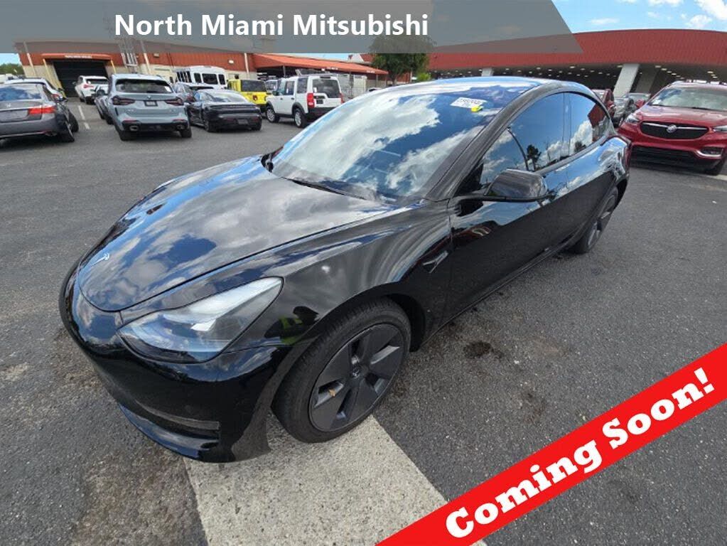 2023 TESLA Model 3