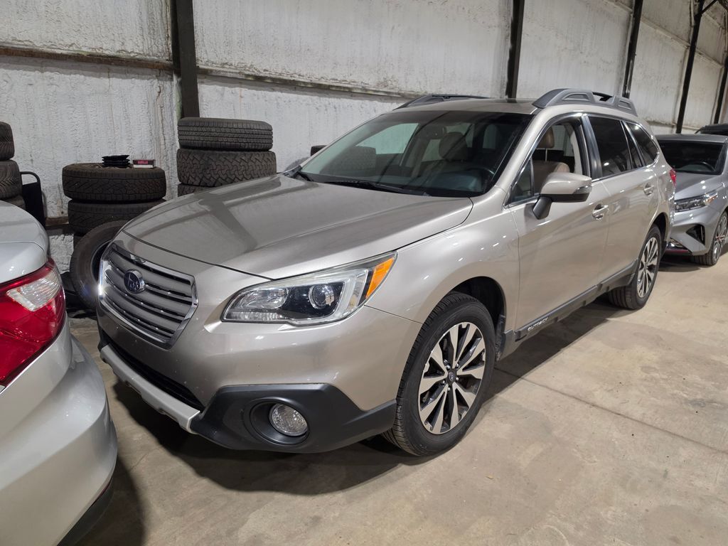 2015 SUBARU Outback