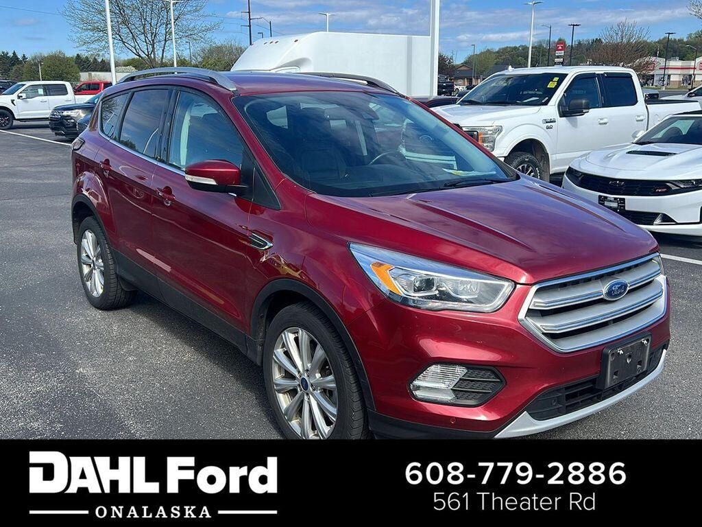 2017 FORD Escape