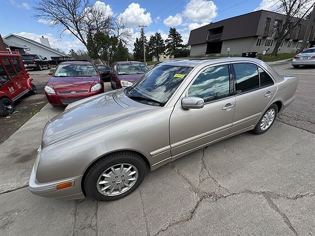 2000 MERCEDES-BENZ E-Class