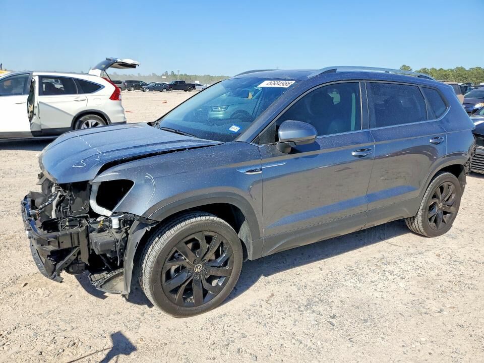 2024 VOLKSWAGEN Taos