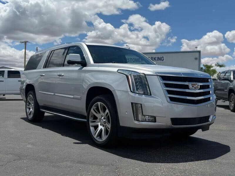 2019 CADILLAC Escalade ESV