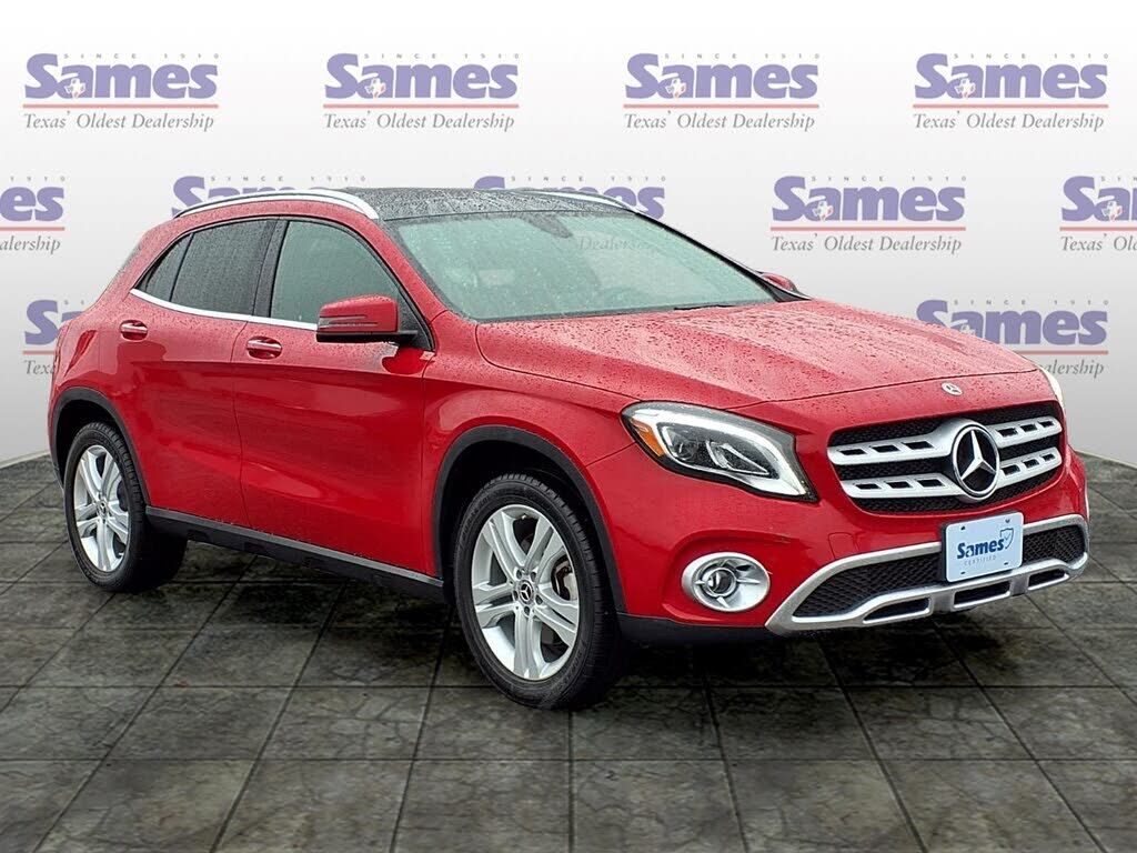 2019 MERCEDES-BENZ GLA-Class