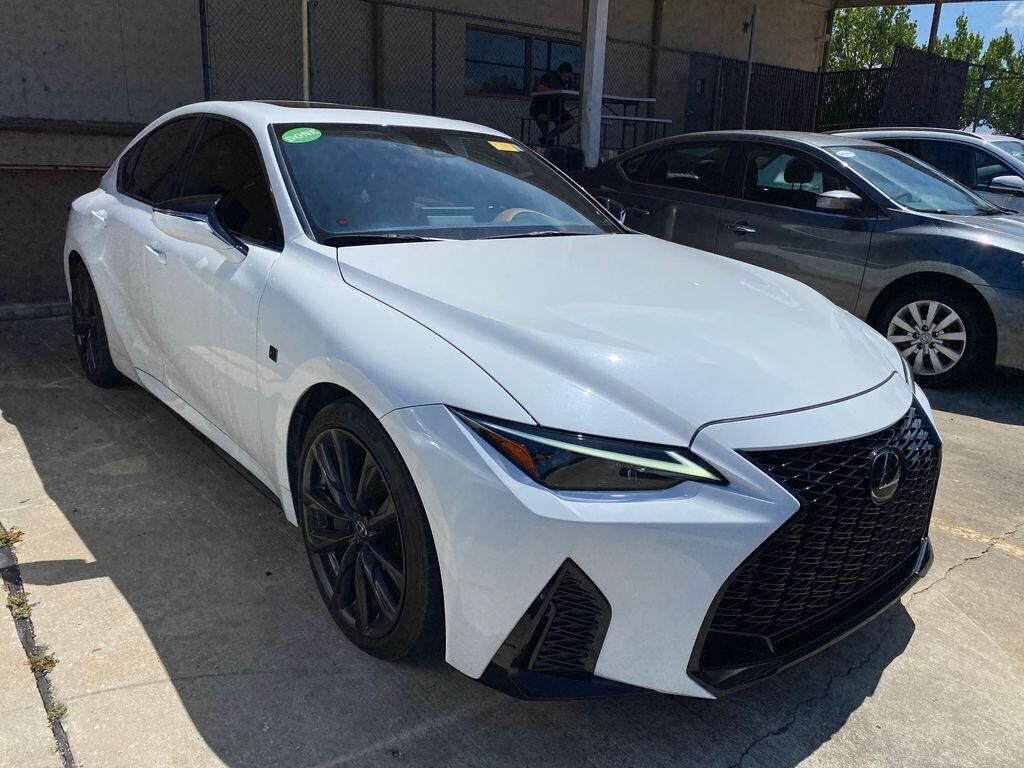 2024 LEXUS IS