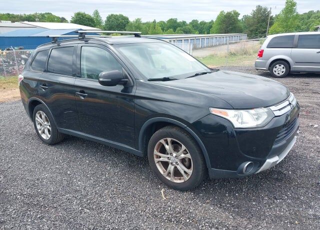 2015 MITSUBISHI Outlander