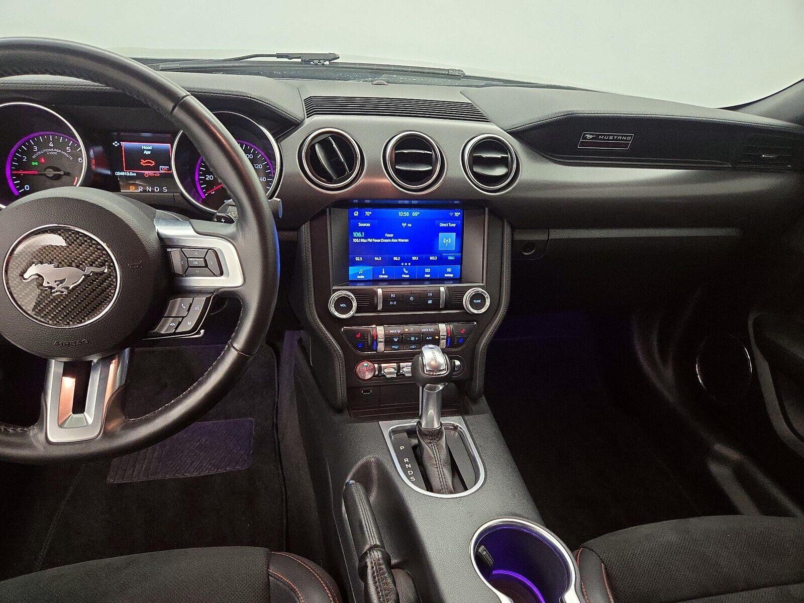 2022 FORD Mustang