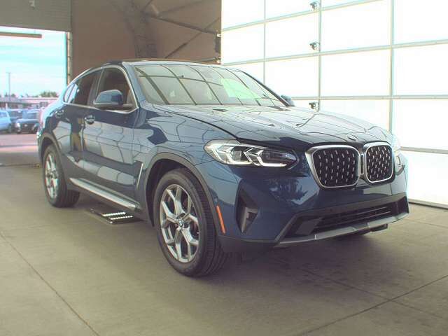 2025 BMW X4