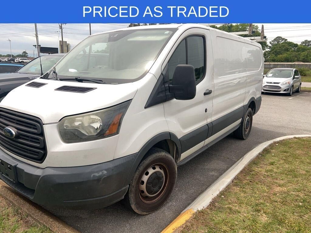 2015 FORD Transit