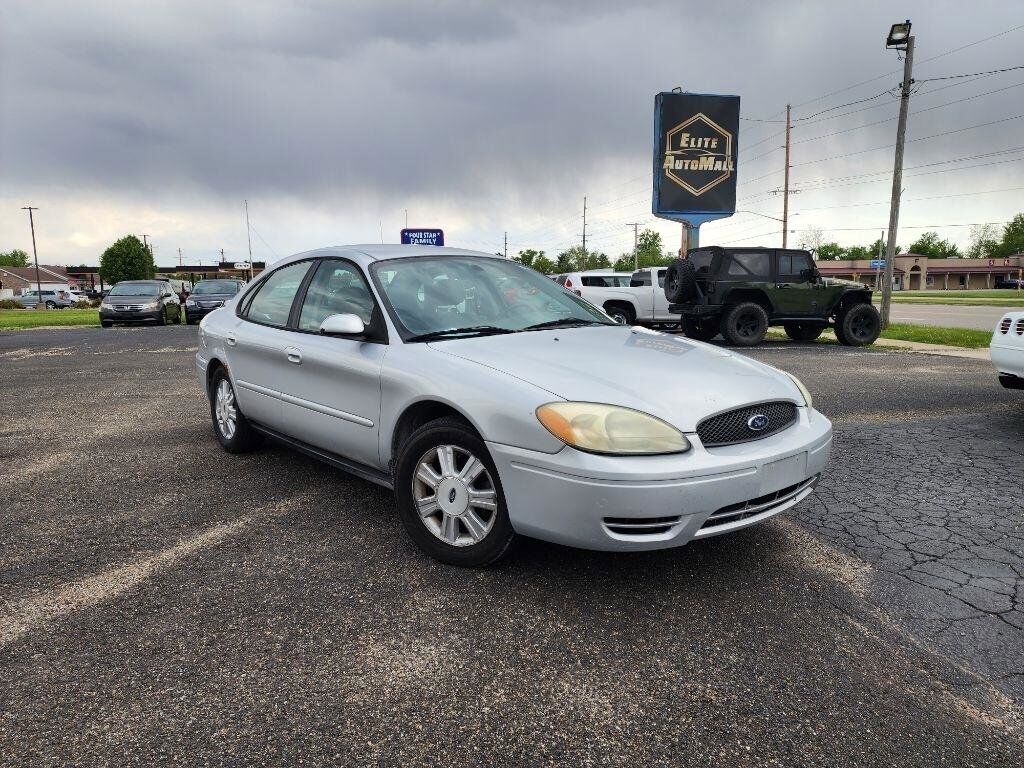 2007 FORD Taurus