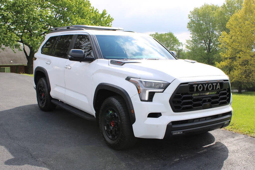 2026 TOYOTA Sequoia