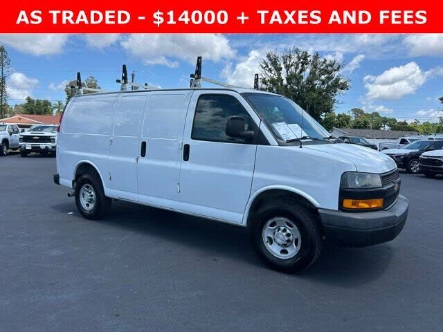 2020 CHEVROLET Express
