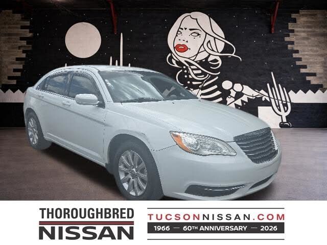 2013 CHRYSLER 200