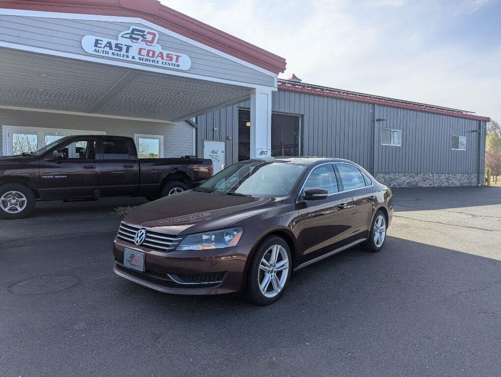 2014 VOLKSWAGEN Passat