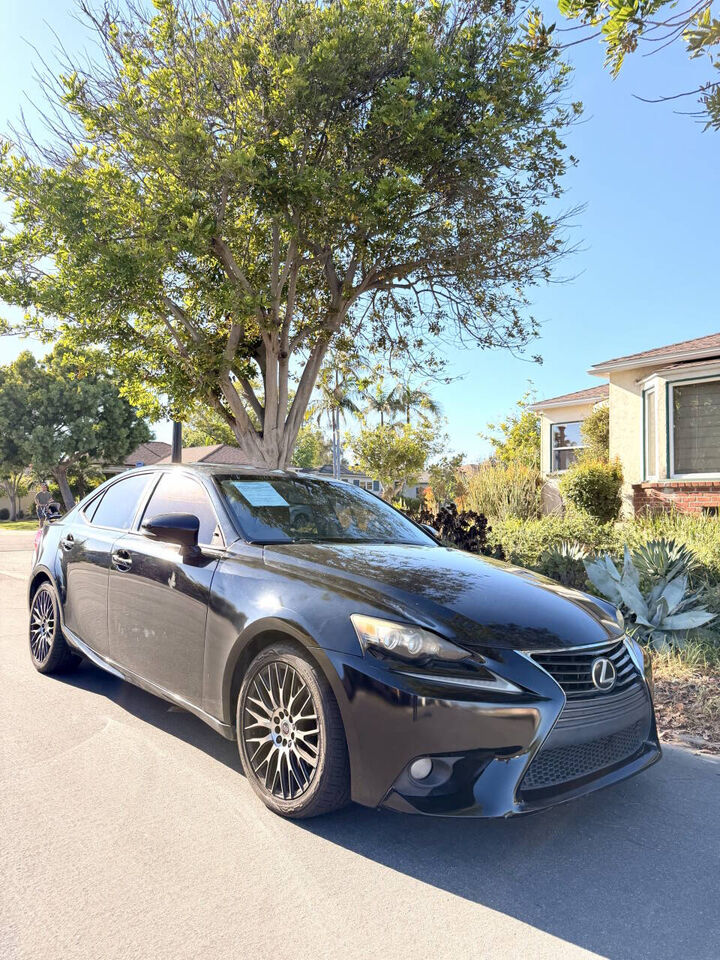 2014 LEXUS IS