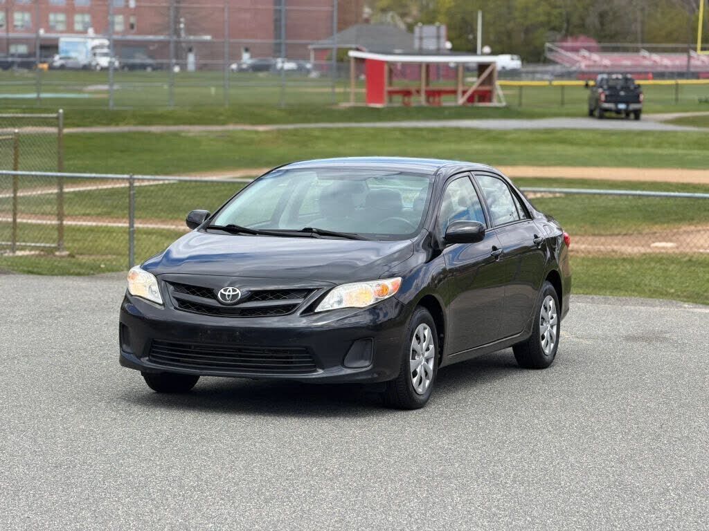 2011 TOYOTA Corolla