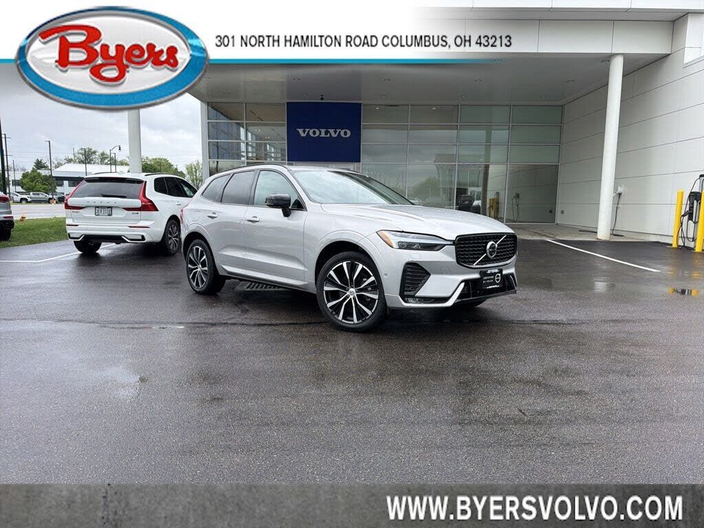 2025 VOLVO XC60