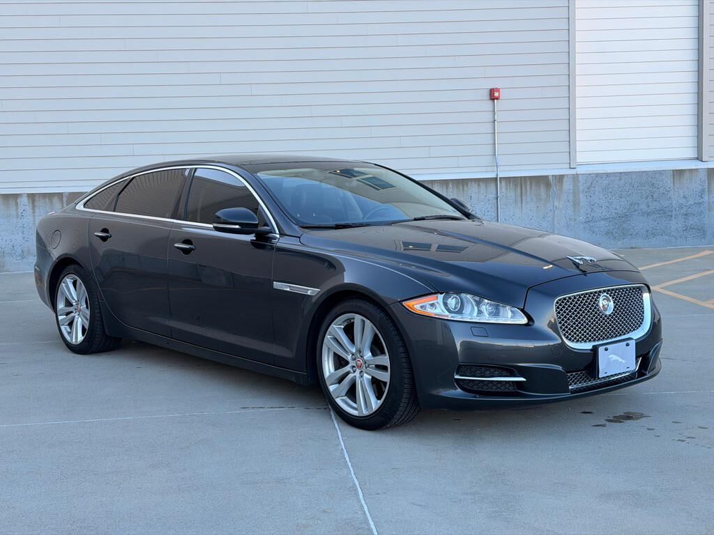 2014 JAGUAR XJ