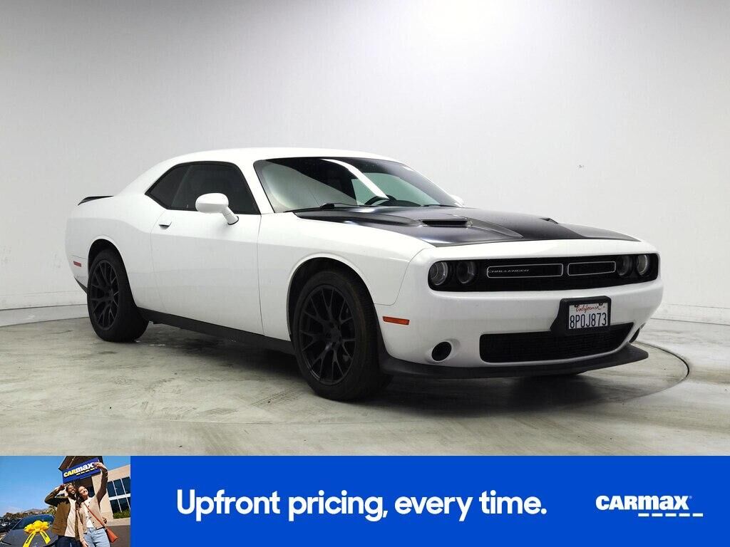 2020 DODGE Challenger