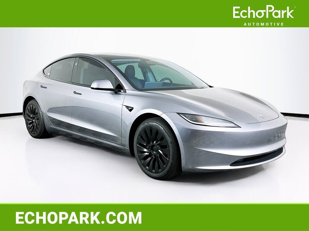 2025 TESLA Model 3