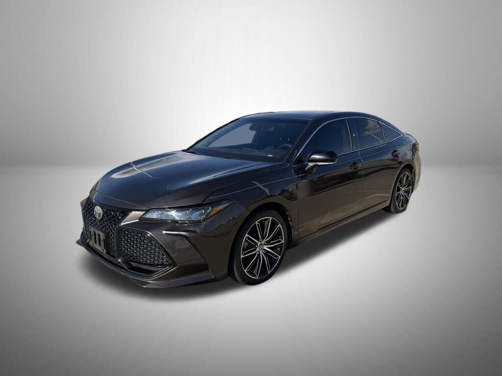 2019 TOYOTA Avalon