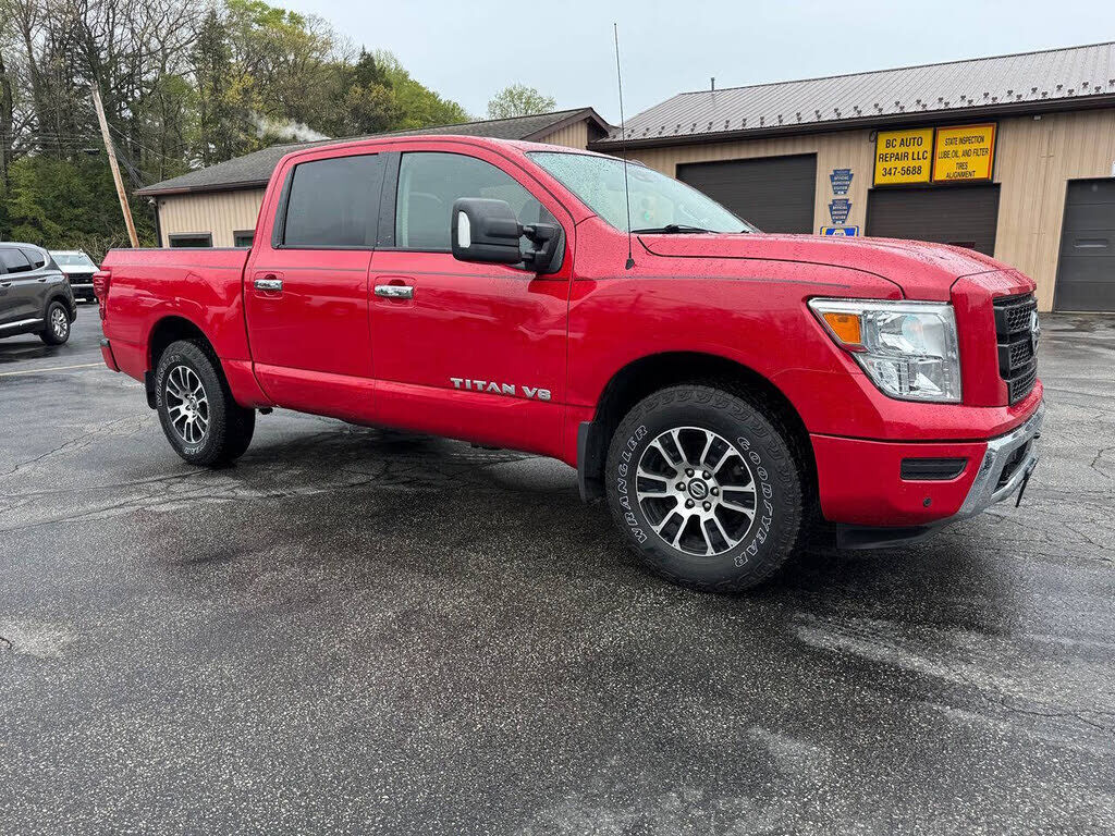 2021 NISSAN Titan