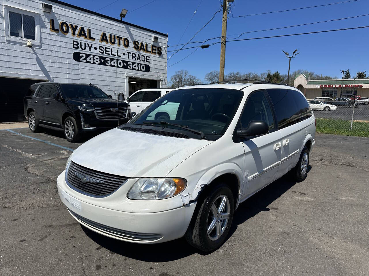 2004 CHRYSLER Town and Country