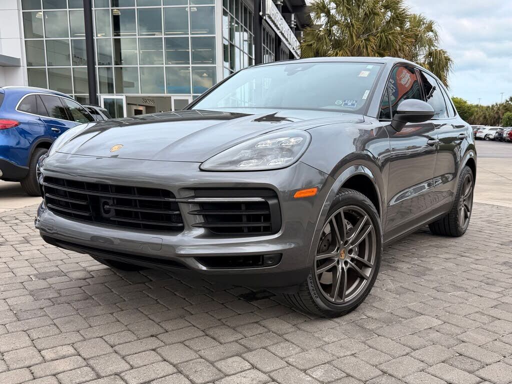 2021 PORSCHE Cayenne