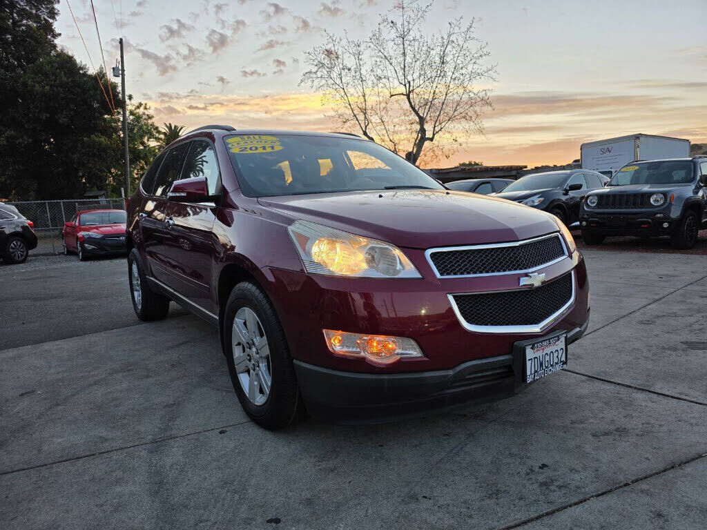 2011 CHEVROLET Traverse
