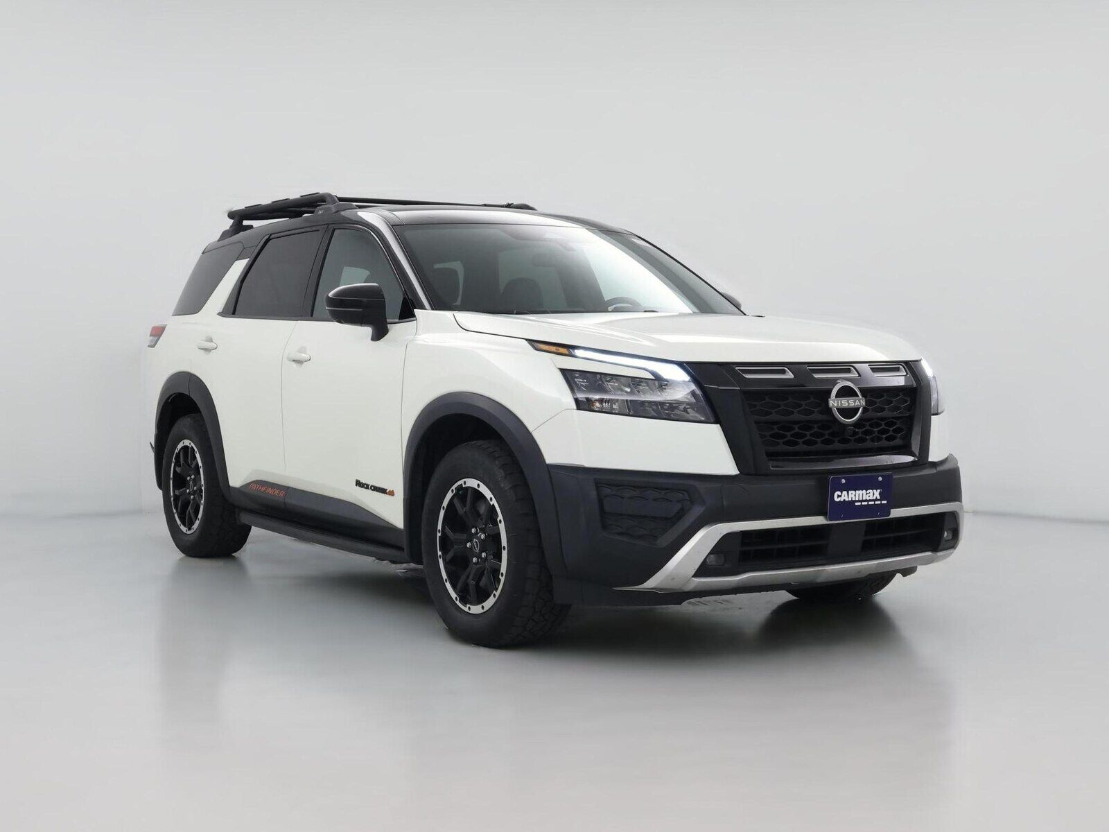 2023 NISSAN Pathfinder