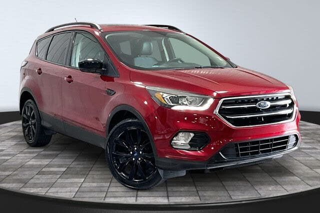 2017 FORD Escape